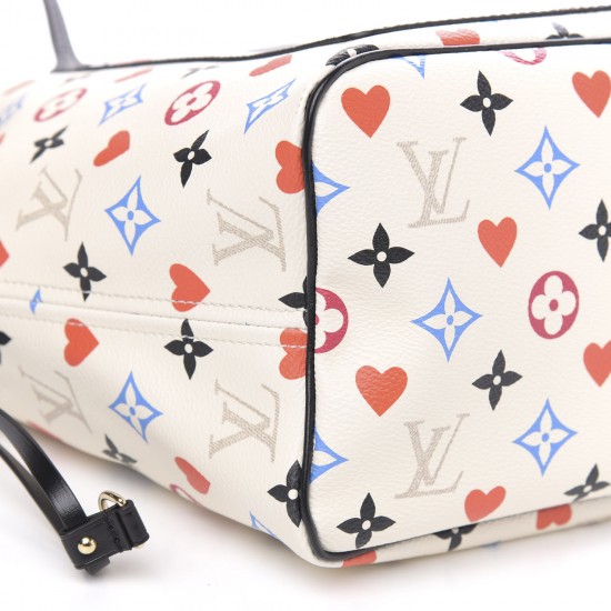 LOUIS VUITTON Game On Neverfull MM White